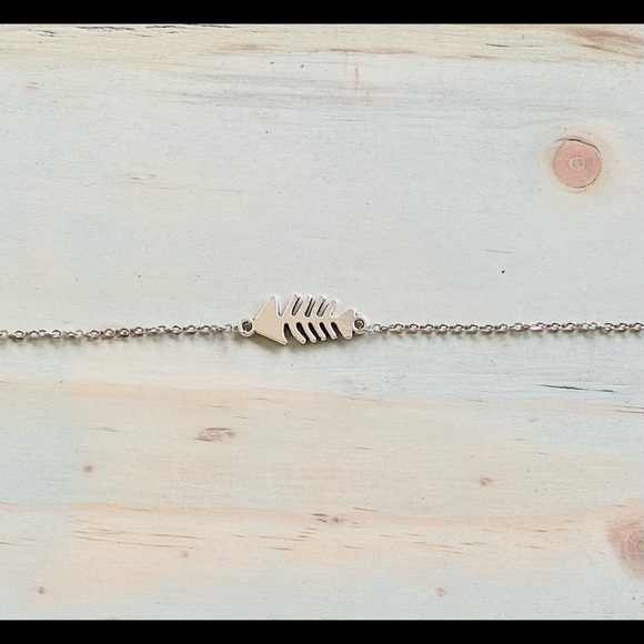 Cute Fishbone Anklet! 🐠 - Picture 4 of 5